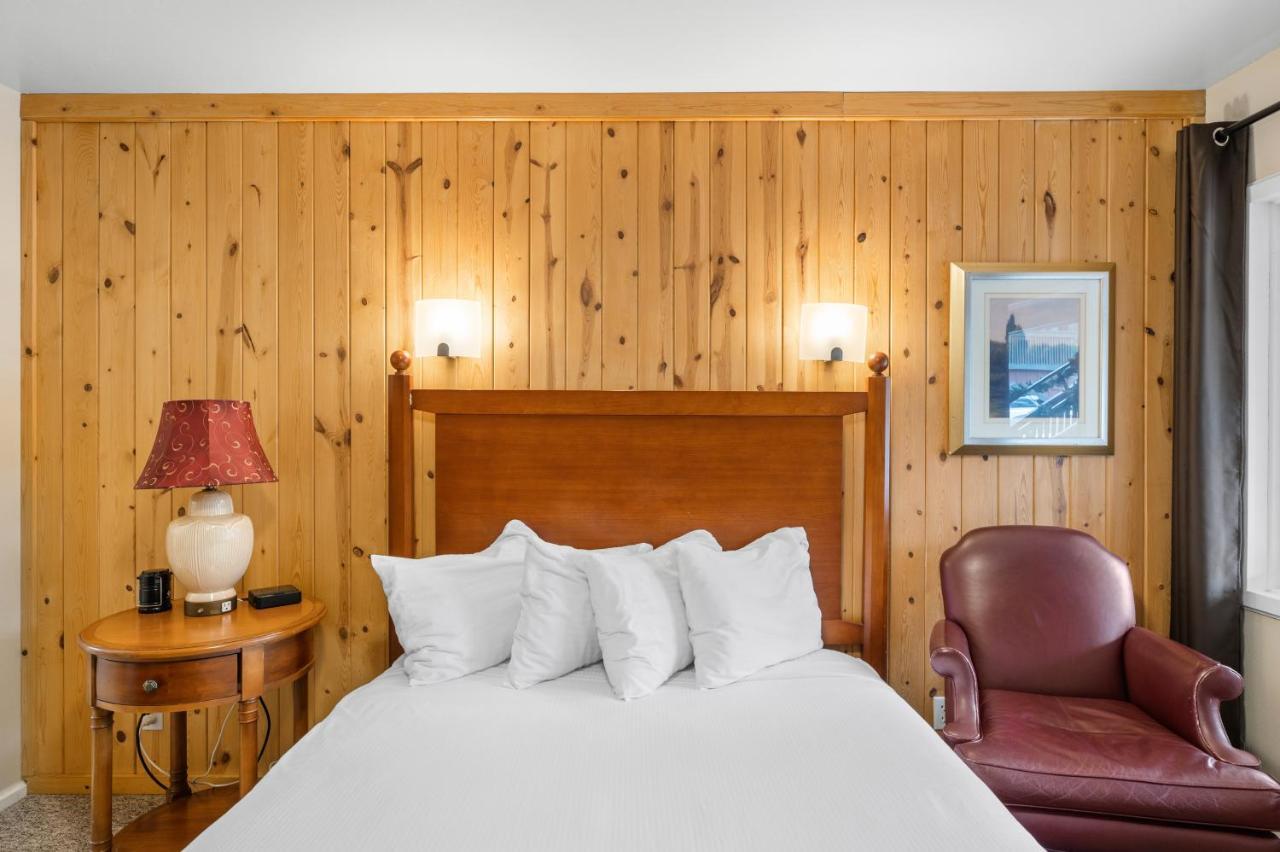 Indian Creek Lodge Douglas City ภายนอก รูปภาพ