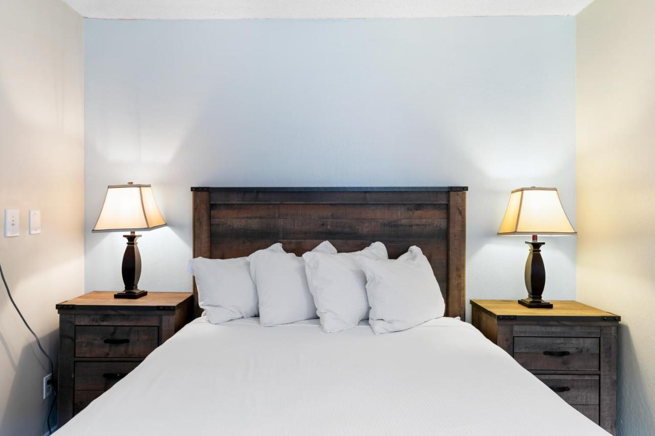 Indian Creek Lodge Douglas City ภายนอก รูปภาพ