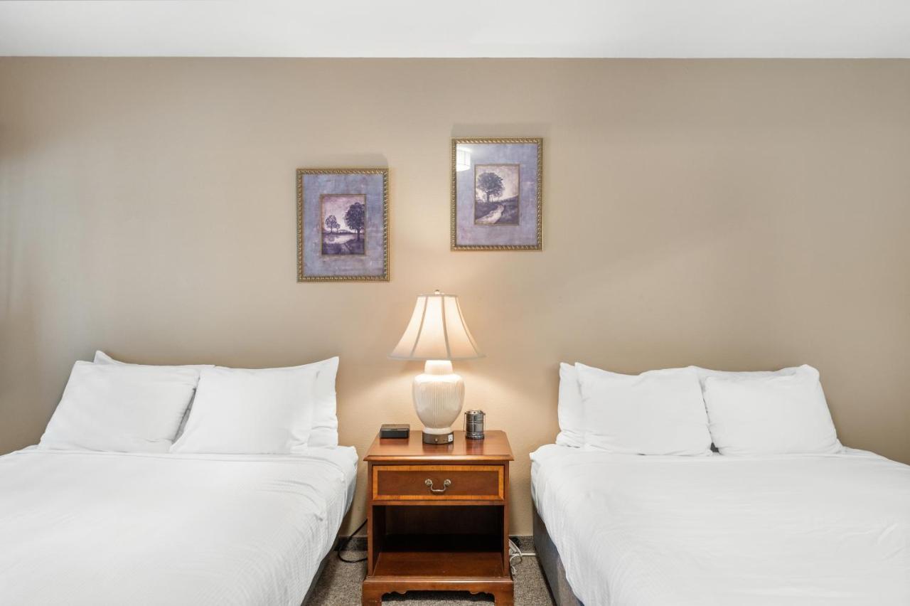 Indian Creek Lodge Douglas City ภายนอก รูปภาพ
