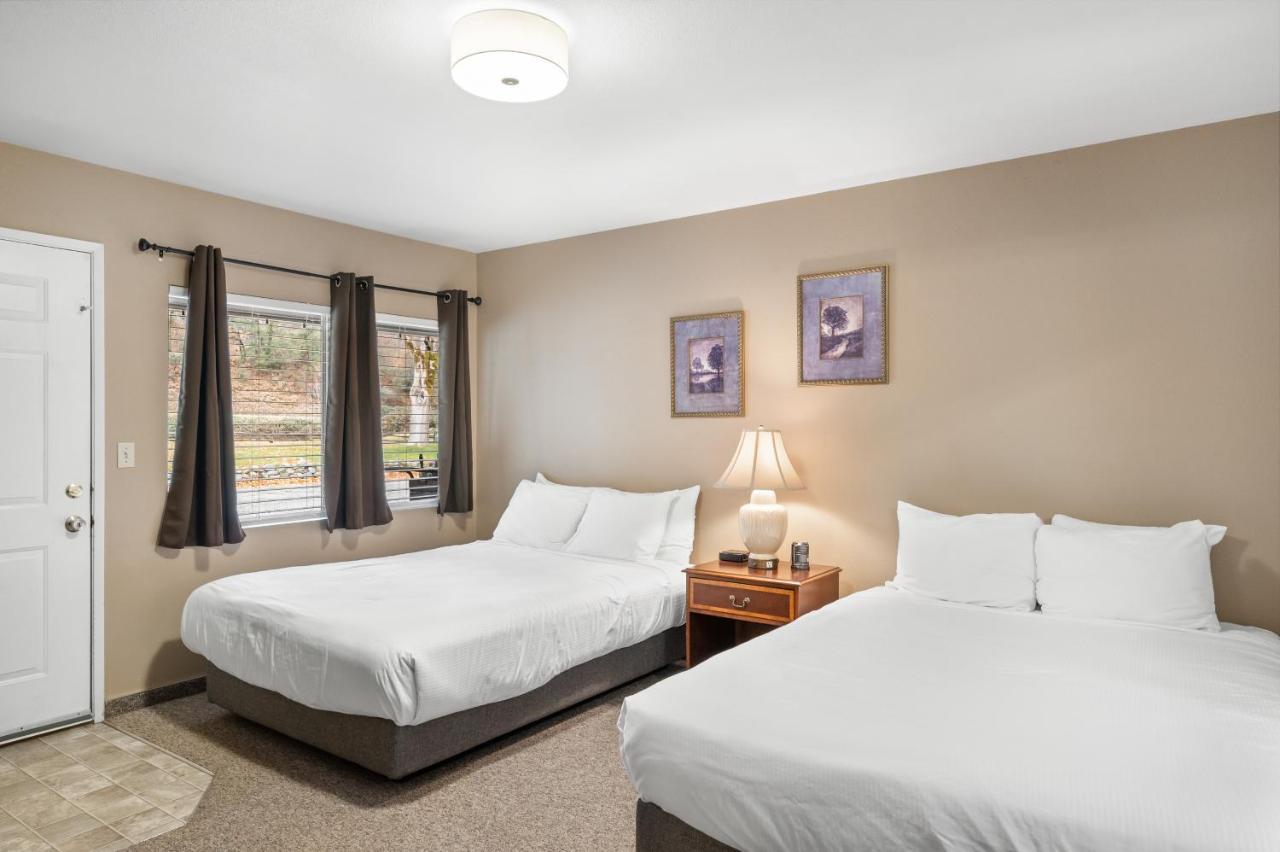 Indian Creek Lodge Douglas City ภายนอก รูปภาพ