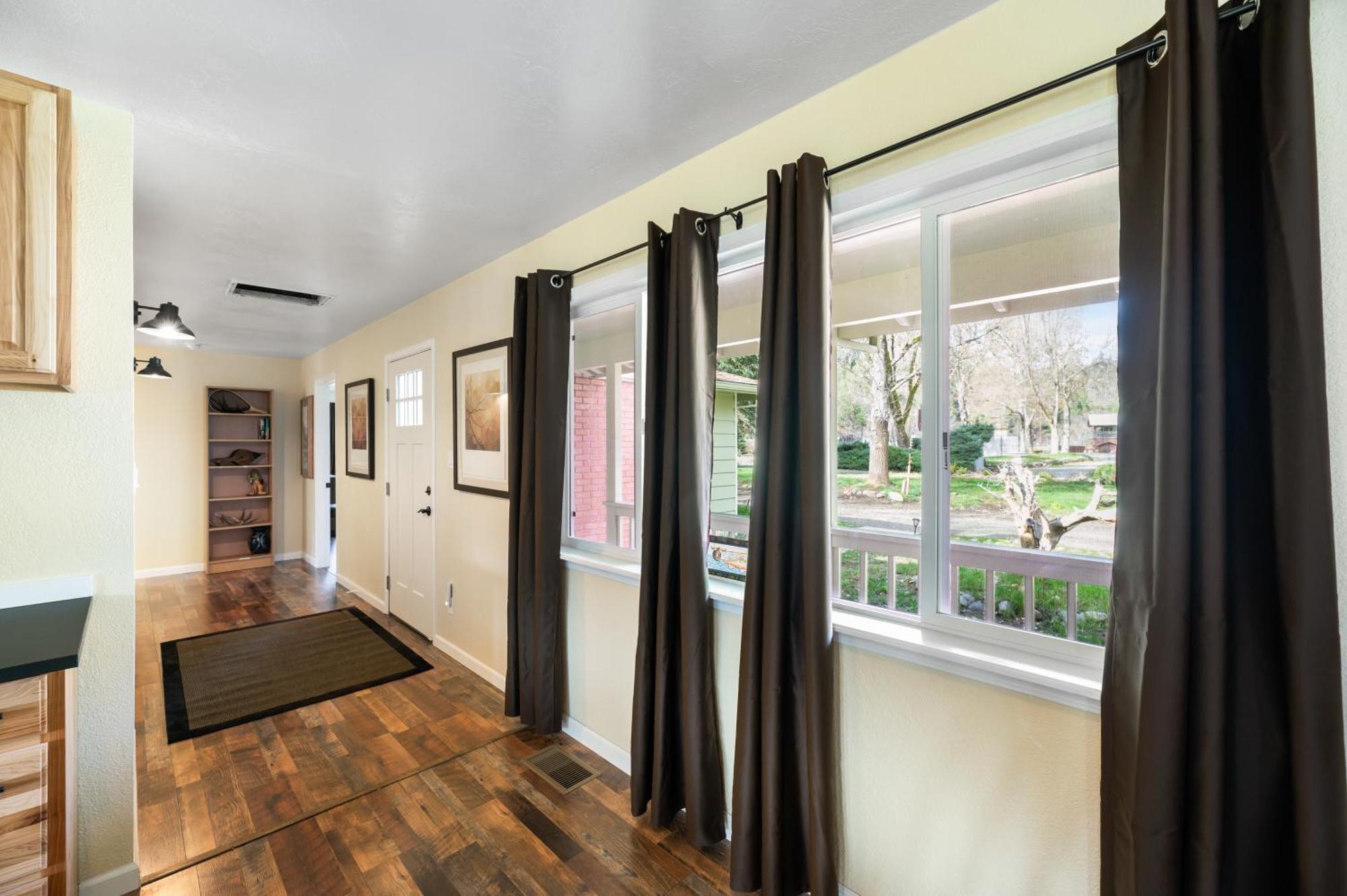 Indian Creek Lodge Douglas City ภายนอก รูปภาพ