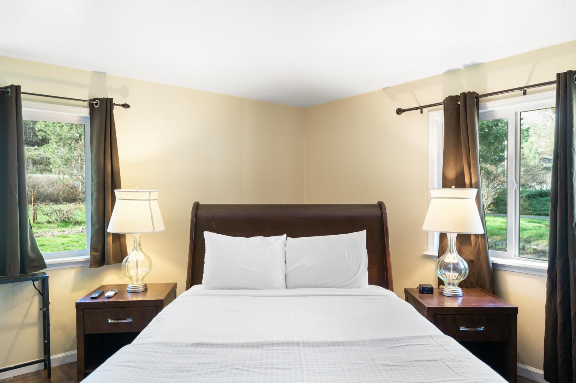 Indian Creek Lodge Douglas City ภายนอก รูปภาพ